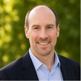 Kirby Jacobson, CFA, CFP, Managing Principal and Chief Investment Officer at Astoria Strategic Wealth